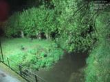 01 : 48