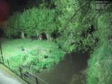 01 : 04