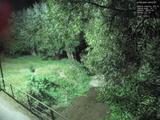03 : 04