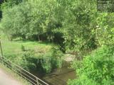 09 : 00