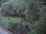 04 : 32