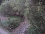 06 : 28