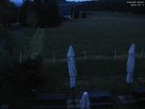 03 : 40