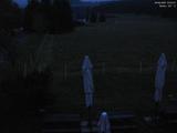 03 : 44