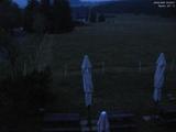 03 : 48