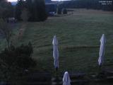 04 : 48