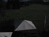 04 : 32