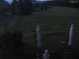 05 : 48