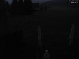 02 : 00