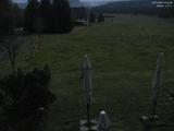 01 : 04