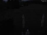 03 : 24