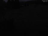 03 : 00
