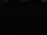 02 : 00