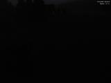 03 : 00