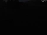03 : 04