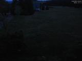22 : 04