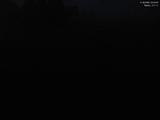 23 : 04