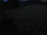 22 : 00