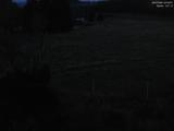22 : 04