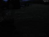 06 : 00