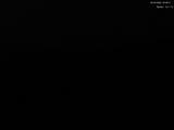 22 : 08
