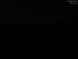 03 : 04