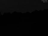 03 : 32