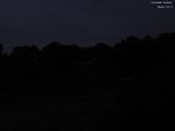 19 : 08