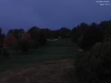 07 : 04