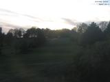 19 : 44