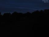 04 : 00