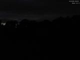 22 : 08