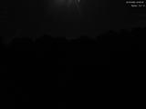 23 : 00