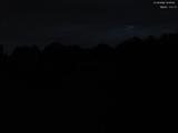 04 : 00