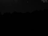 23 : 04