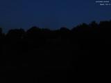 04 : 00