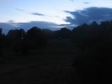 22 : 00