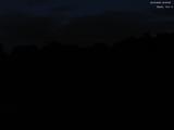 04 : 00
