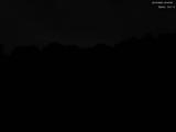 23 : 00
