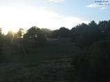 19 : 04