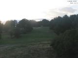 18 : 52