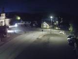 04 : 00