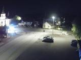 22 : 28