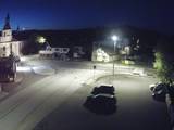 03 : 36
