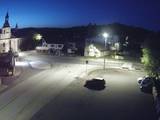 03 : 44