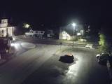 03 : 32