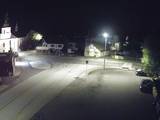 23 : 08
