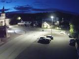 03 : 32