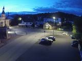 03 : 52