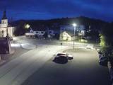 04 : 00